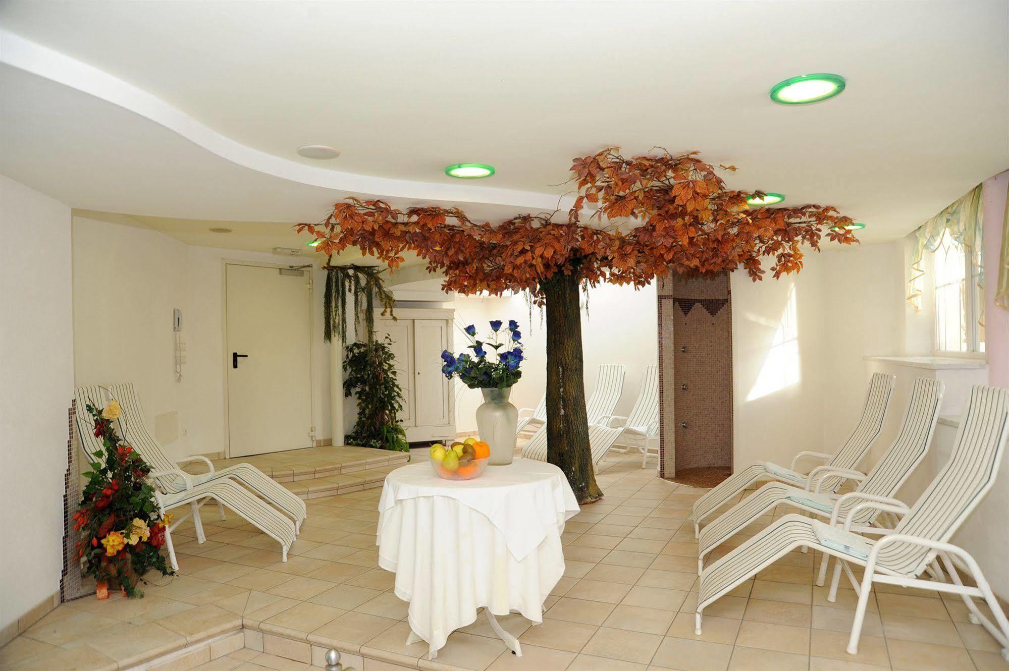 Hotel Alpenjuwel Melago Exterior photo